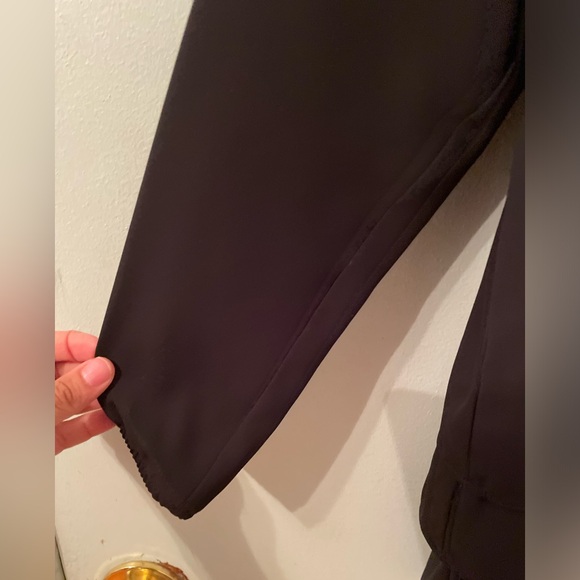 Joseph Ribkoff Blouse Tiered Ruffle Hem Black size 8 - Picture 6 of 8